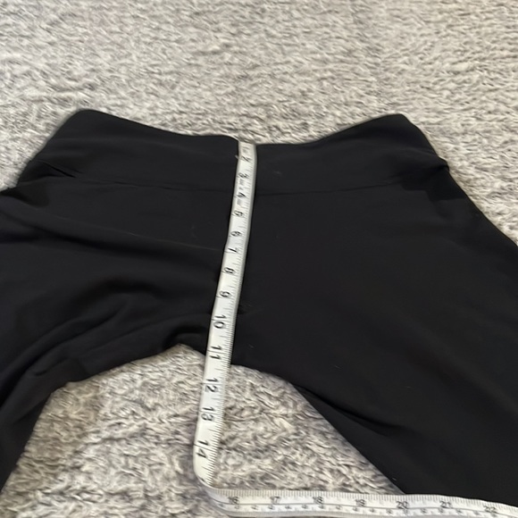 Lululemon" Wunder Under Cropped-Black-Size 8 - Picture 13 of 15